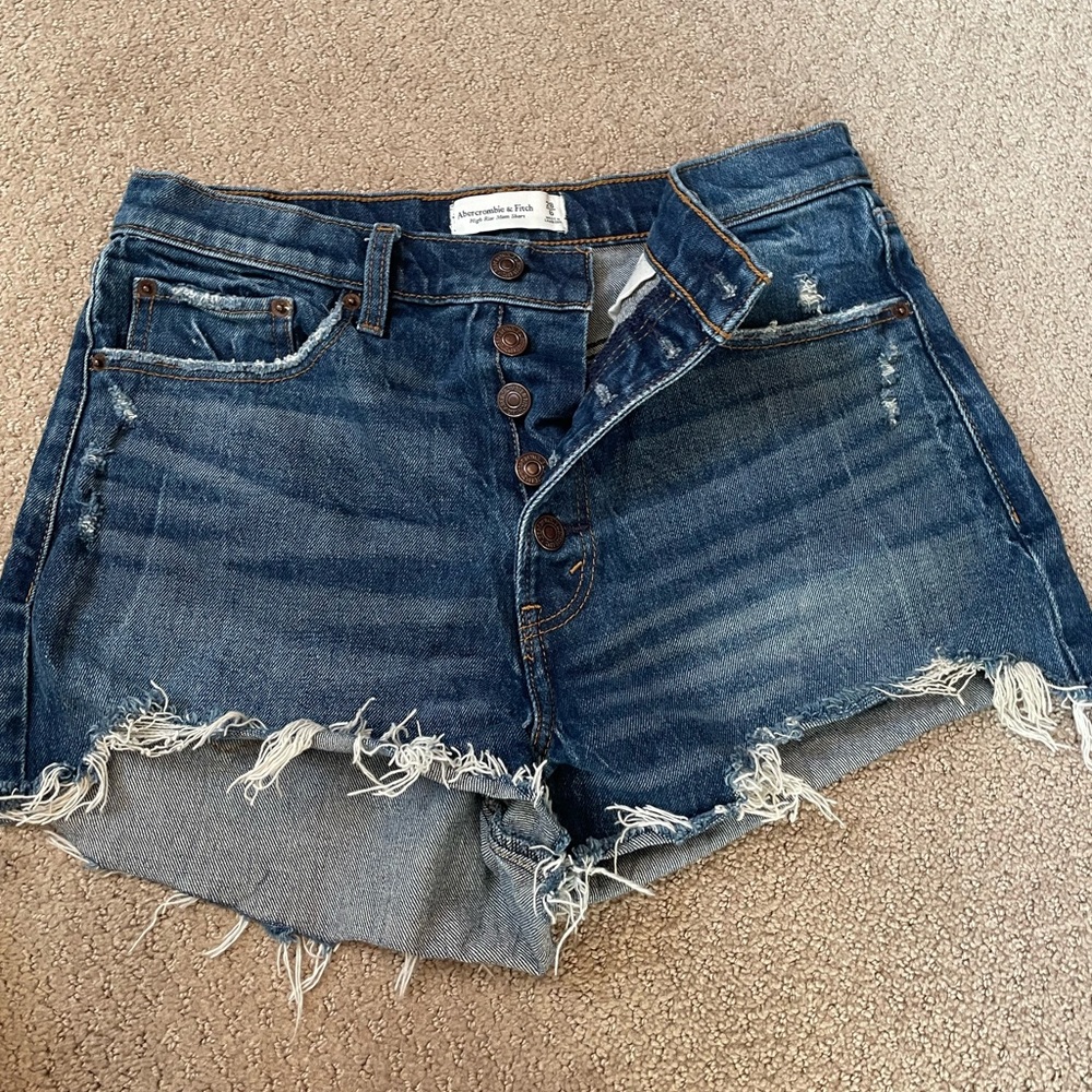 Abercrombie & Fitch High Rise Mom Short